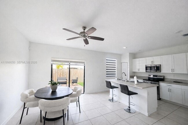 Building Photo - 12767 SW 230th Ter