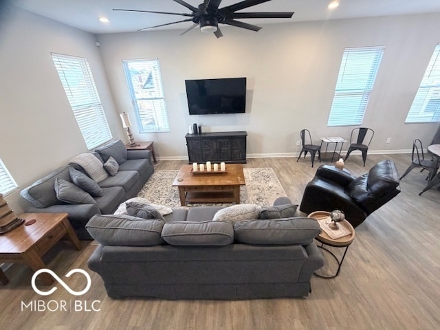 Building Photo - 656 N Beville Ave