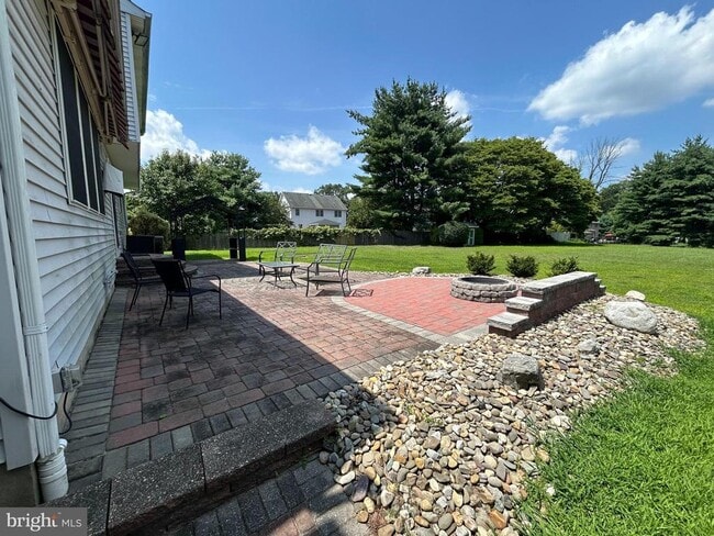 Building Photo - 828 Yardville Allentown Rd
