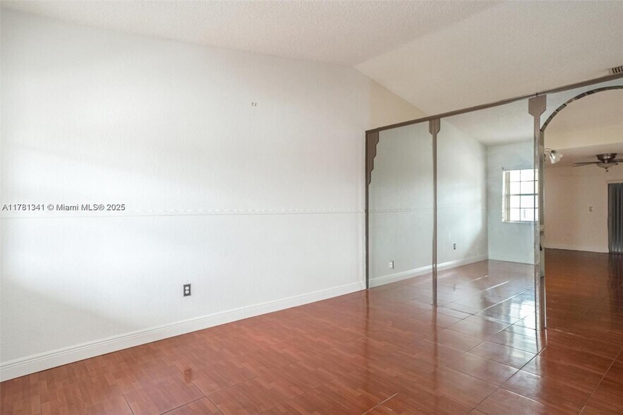 Building Photo - 11605 SW 147th Ter
