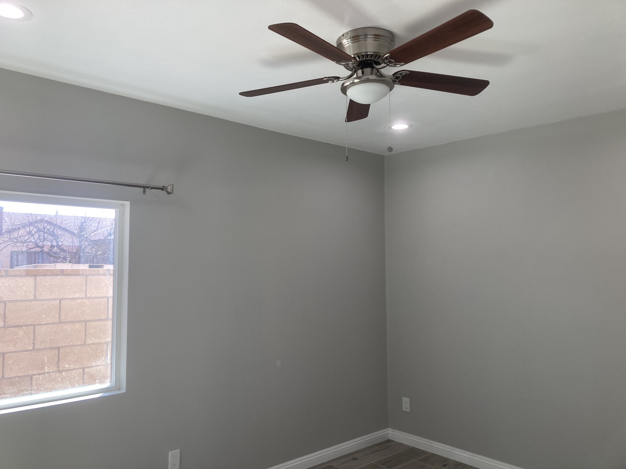 Primary bedroom - 10508 Mattock Ave