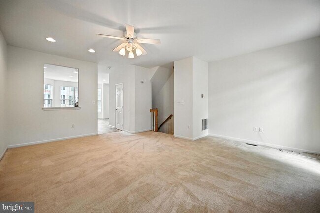 Building Photo - 6949 Banchory Ct