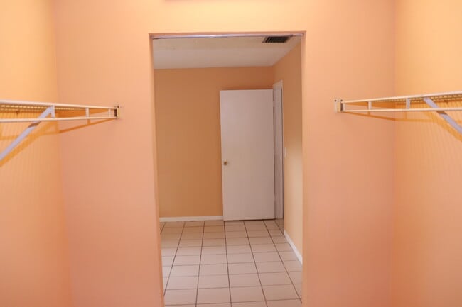 Building Photo - 10066 Boynton Pl Cir