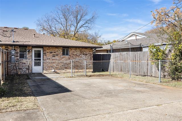 Building Photo - 1322 Willow Wood Ct