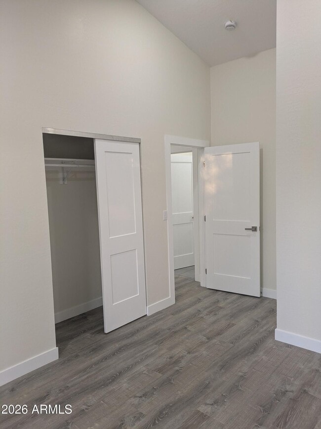 Building Photo - 14339 W Desert Hills Dr