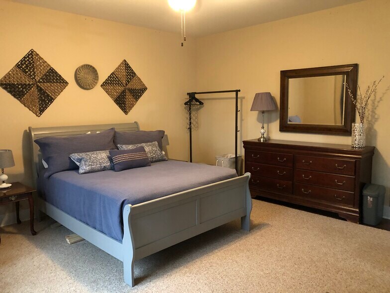 Bedroom area (open studio floor plan) - 2850 Salem Rd