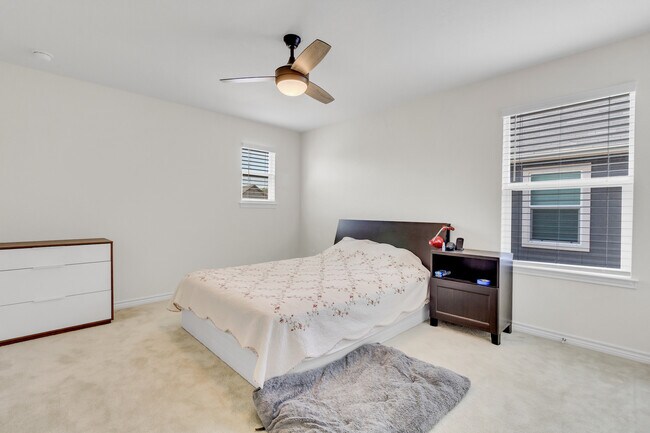 Guest Bedroom 2 - 432 Lone Falls Dr
