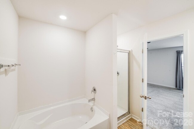 Building Photo - 7411 Foxgate Cir