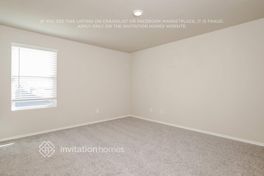 Building Photo - 5734 Leon Pl