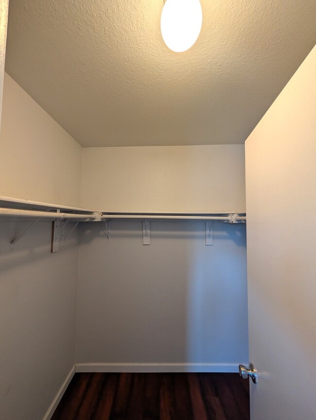 Building Photo - 18842 Vista Del Canon