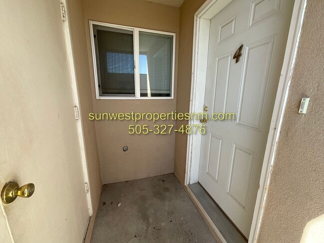 Building Photo - 2014 N Tucker Ave