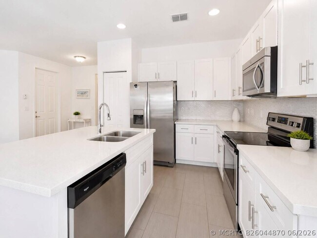 Building Photo - 4822 NW 56th Ct