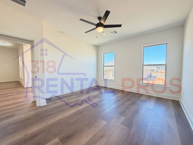 Building Photo - New Construction! 3 Bed 2 Bath in Country Club Estates!