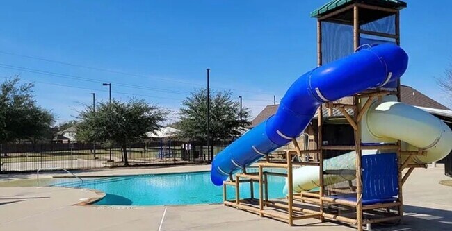 Building Photo - 24119 Via Renata Dr