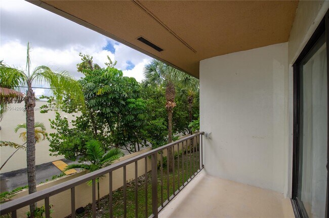 Building Photo - 8281 SW 128th St