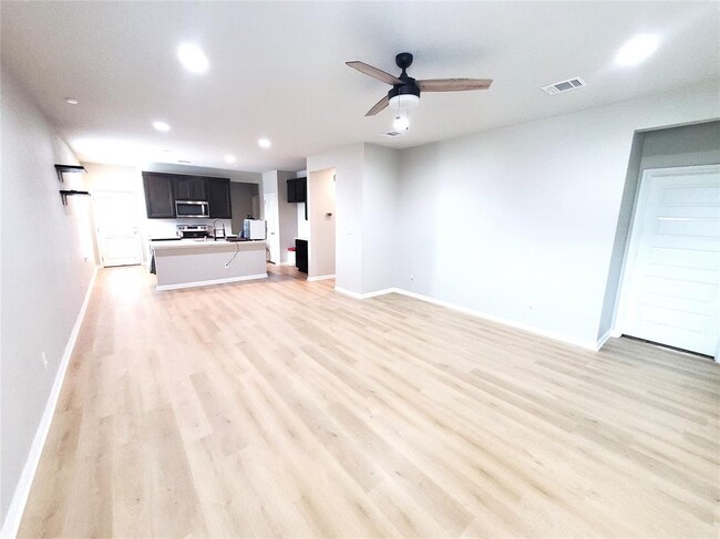 Building Photo - 101 Prosecco Path