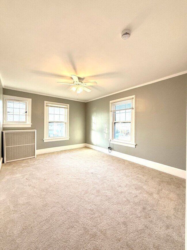 Building Photo - Timeless and Refined 3BR/2.5BA Colonial in Uptown Kingston