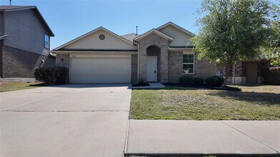 Building Photo - 11221 Bachman Dr