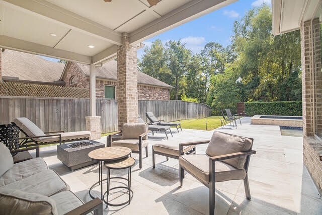 Building Photo - 206 Liatris Ct