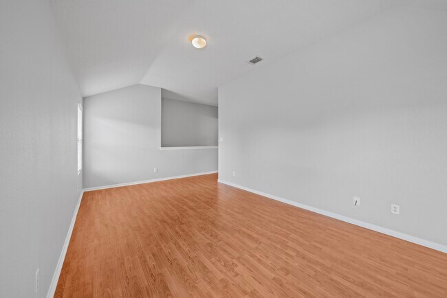 Building Photo - 19423 Camellia Knoll Trail