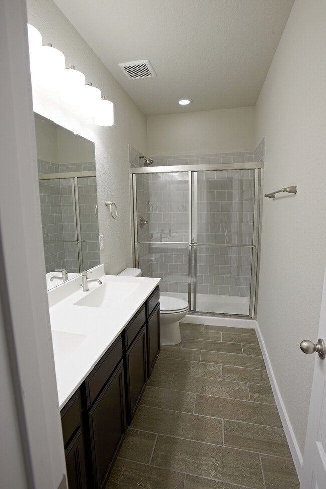 Building Photo - Luxury 3 Bedroom Townhome Located Near South Texas Medical Center, San Antonio, Texas!