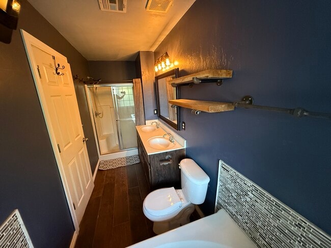 Building Photo - 15920 Korie Dr