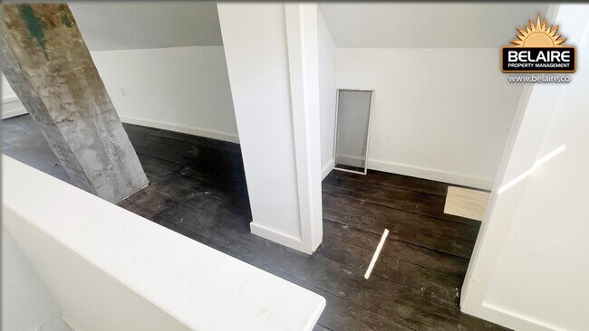 Building Photo - 43 Grove St