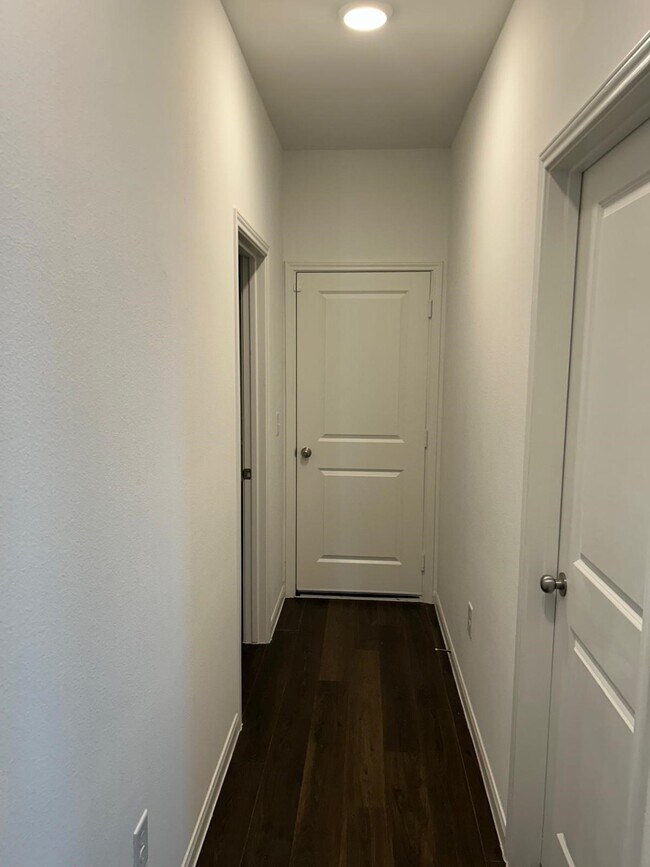 Building Photo - 17630 Chisel Plow Dr