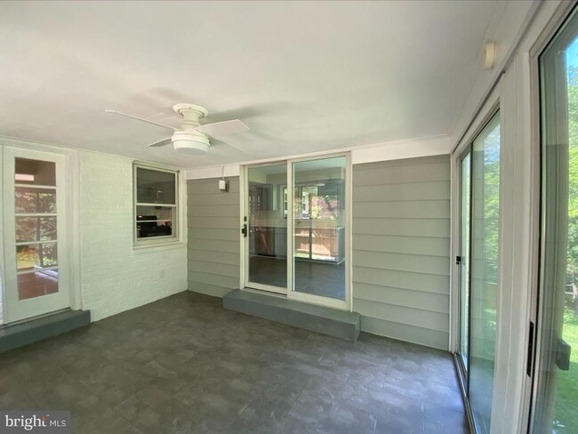 Building Photo - 809 N Ashton St
