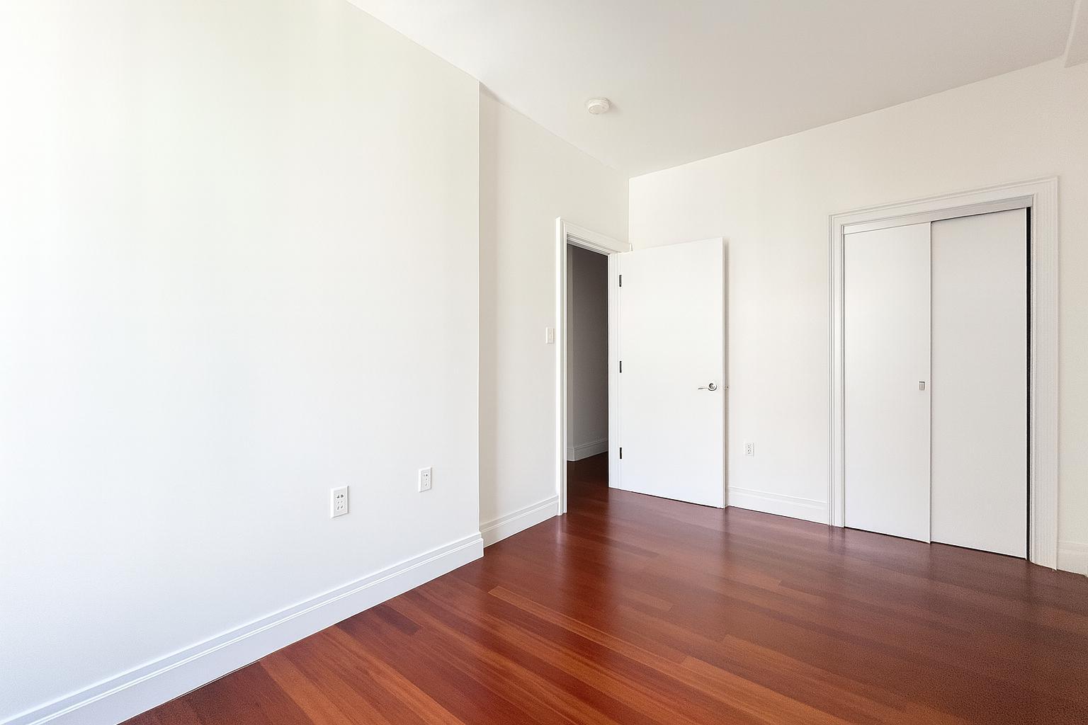 Building Photo - 611 W 137th St