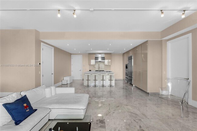 Building Photo - 9705 Collins Ave