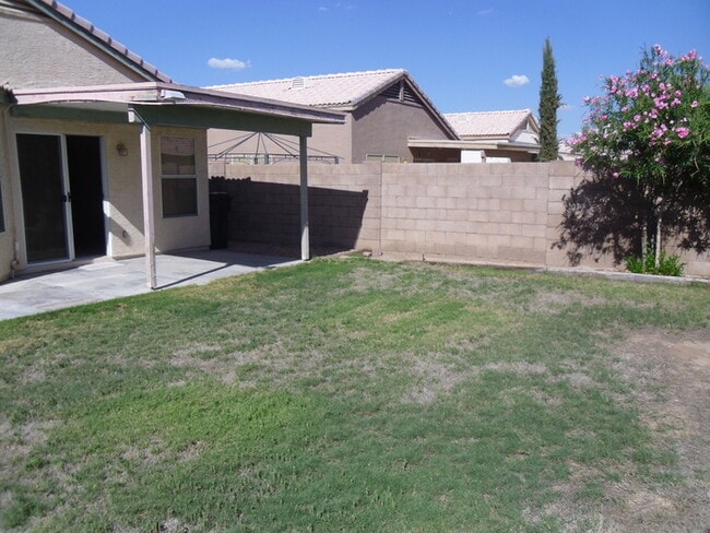 Building Photo - 3 Bed 2 Bath in Most Desired Ahwatukee