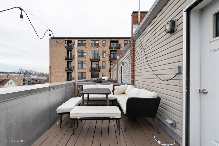 Building Photo - 1816 N Spaulding Ave