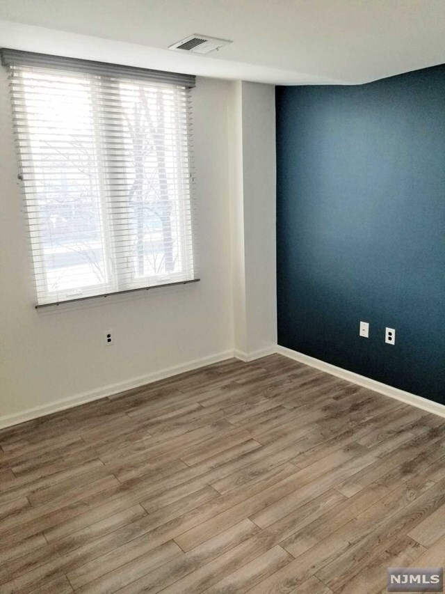 308310 Passaic Ave 308310 Passaic Ave Harrison NJ 07029 Apartment Finder