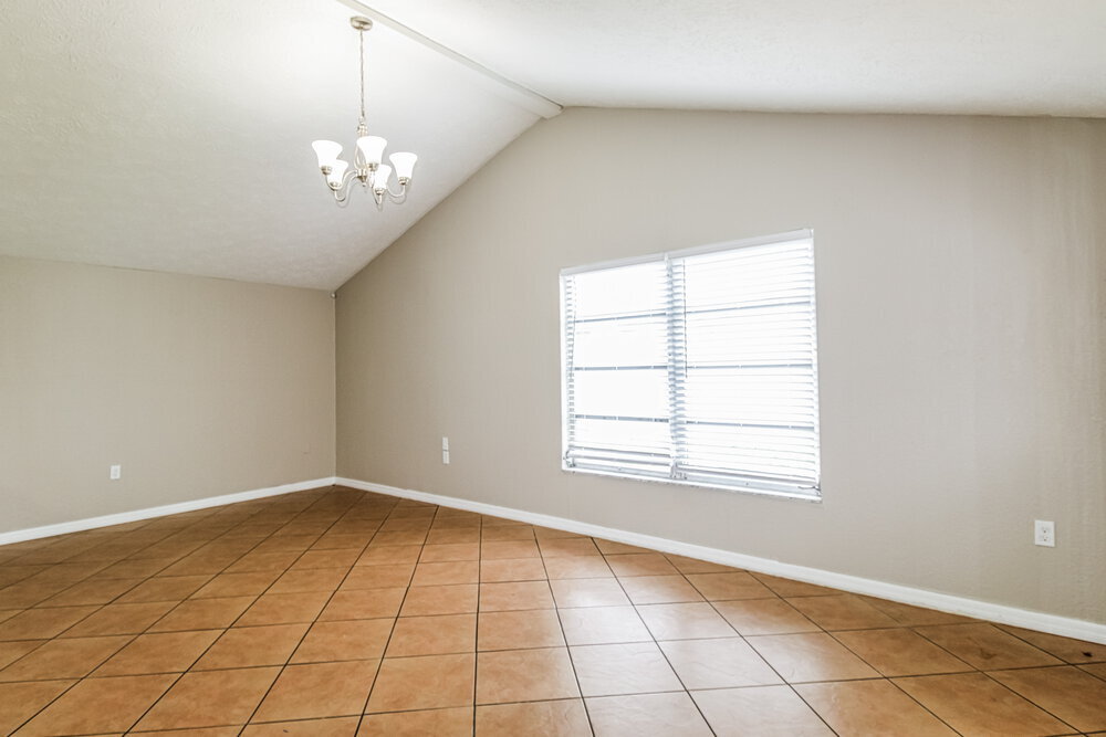 Building Photo - 7043 Fireside Dr