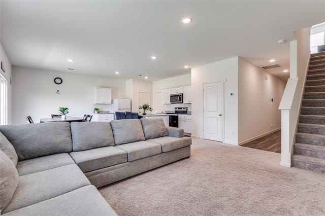Building Photo - 2115 Revere Dr