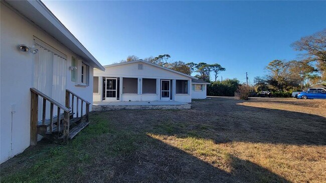 Building Photo - 5847 Venisota Rd