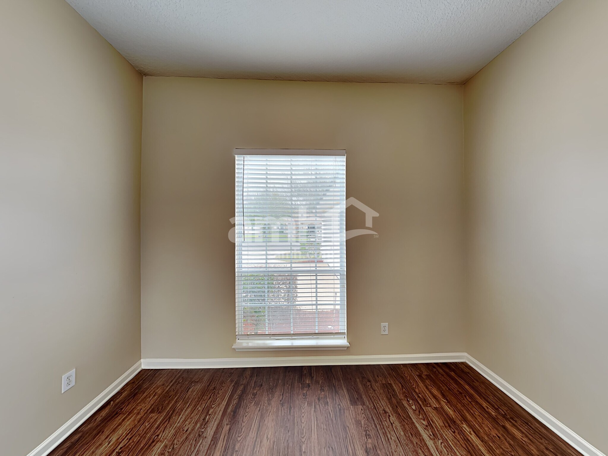 Building Photo - 14240 Sea Eagle Dr