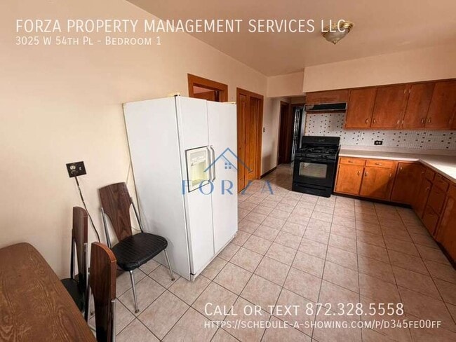 Building Photo - 3025 W 54th Pl