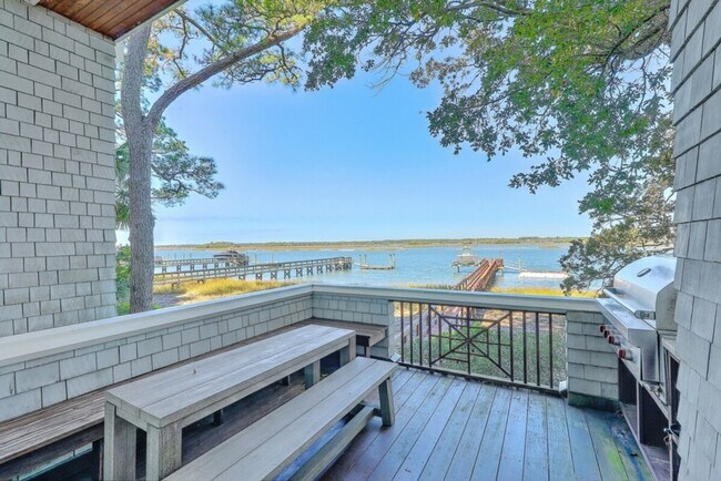 Building Photo - 31 Rhetts Bluff Rd