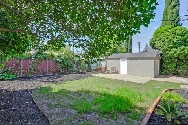 Building Photo - Resident Benefit Package Property