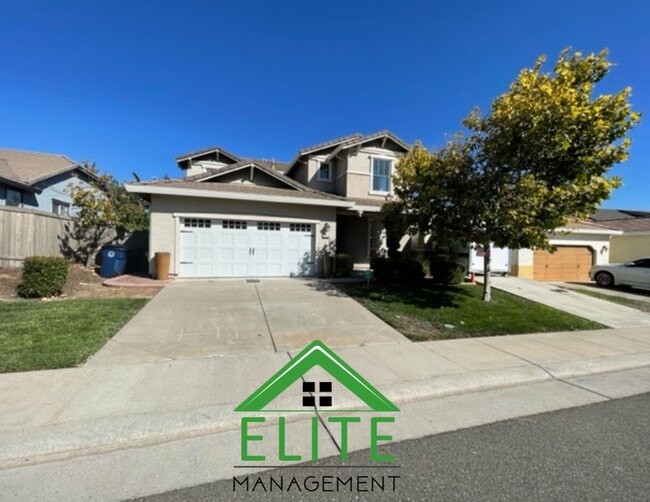 Primary Photo - Beautiful 4-Bedroom Home in Desirable Ranc...
