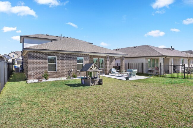 Building Photo - 2421 Mar Vis Ln