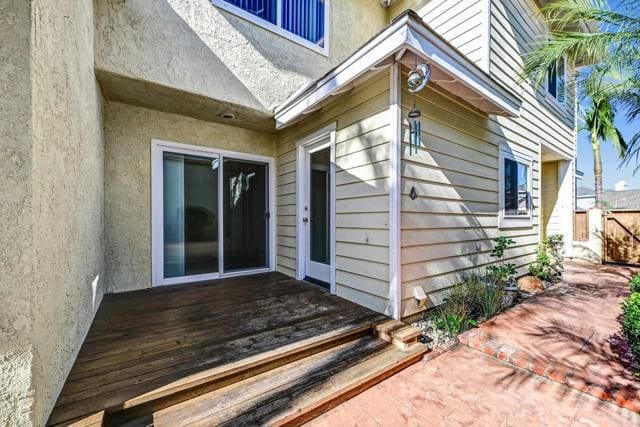 Building Photo - 835 Skysail Ave