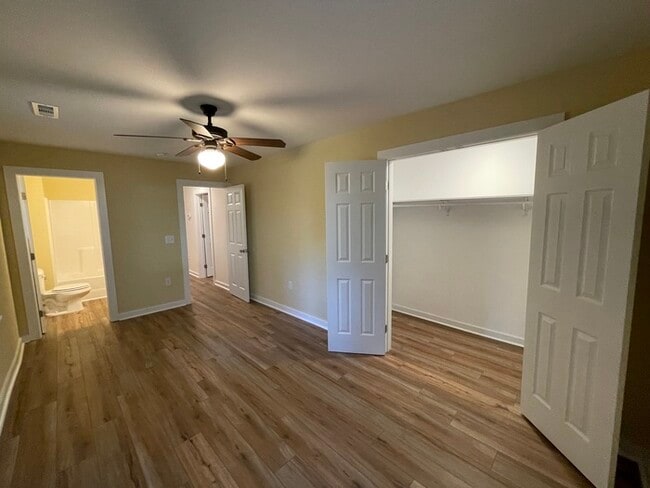 Building Photo - Neat Renovated House off Garner Rd