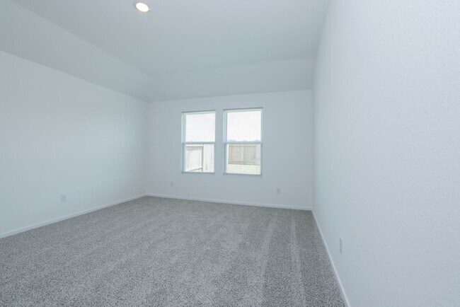 Building Photo - 40618 Balsam Run Ln