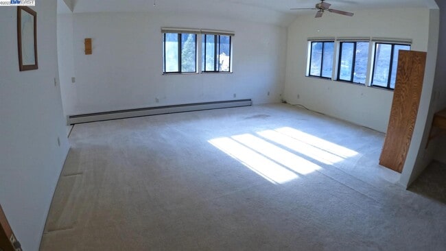 Building Photo - 9 Reservoir St