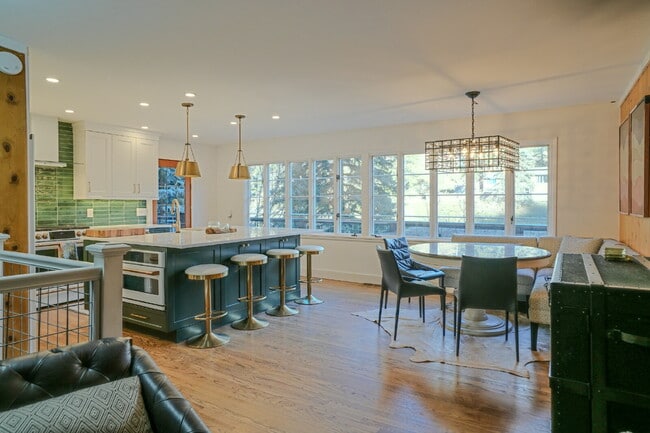 Building Photo - Cozy FURNISHED or  Unfurnished  2-Bed, 2-Bath Haven  on the creek!