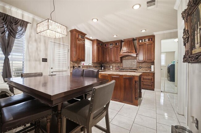 Building Photo - 113 Scarlet Oak Cove