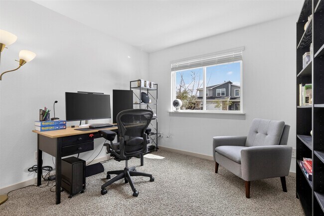 Building Photo - 12812 Tokenhouse Ln